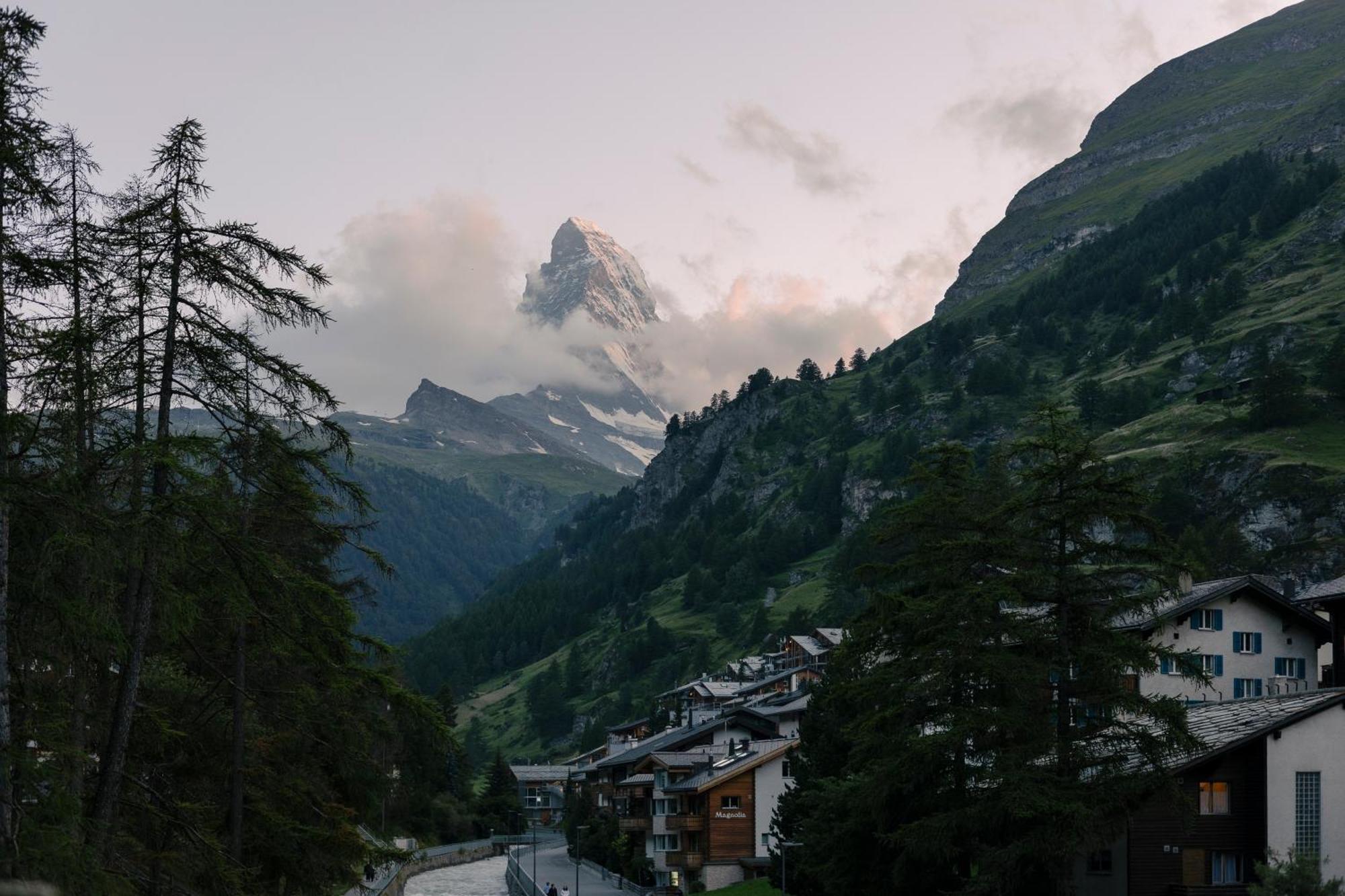 SchlossHouse Zermatt Wellbeing Rooms&Suites Exterior foto