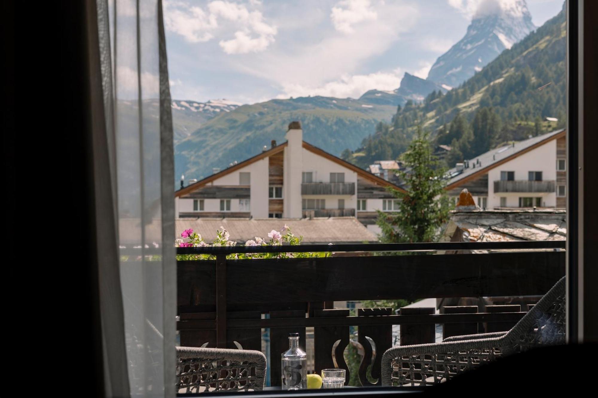 SchlossHouse Zermatt Wellbeing Rooms&Suites Exterior foto
