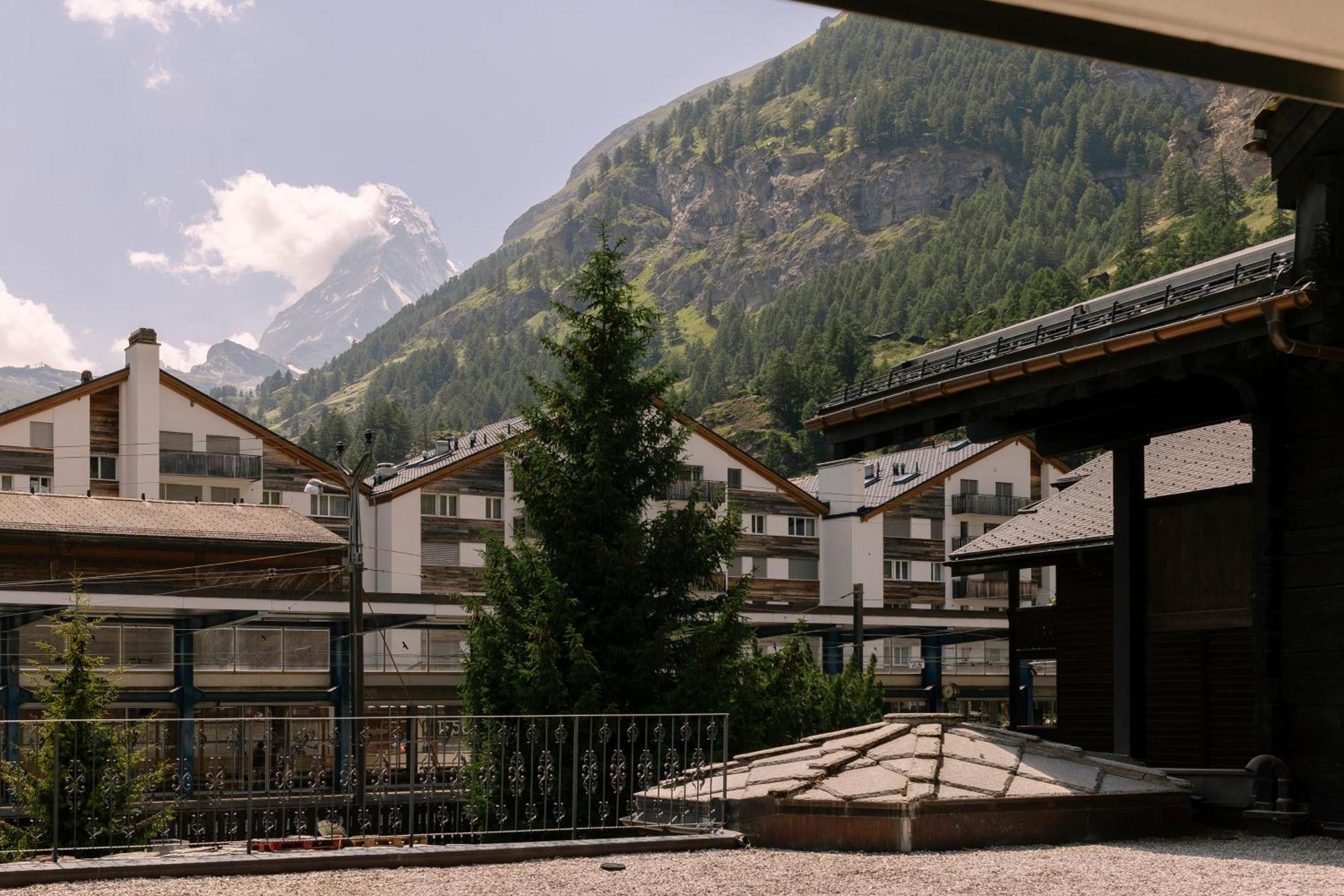 SchlossHouse Zermatt Wellbeing Rooms&Suites Exterior foto